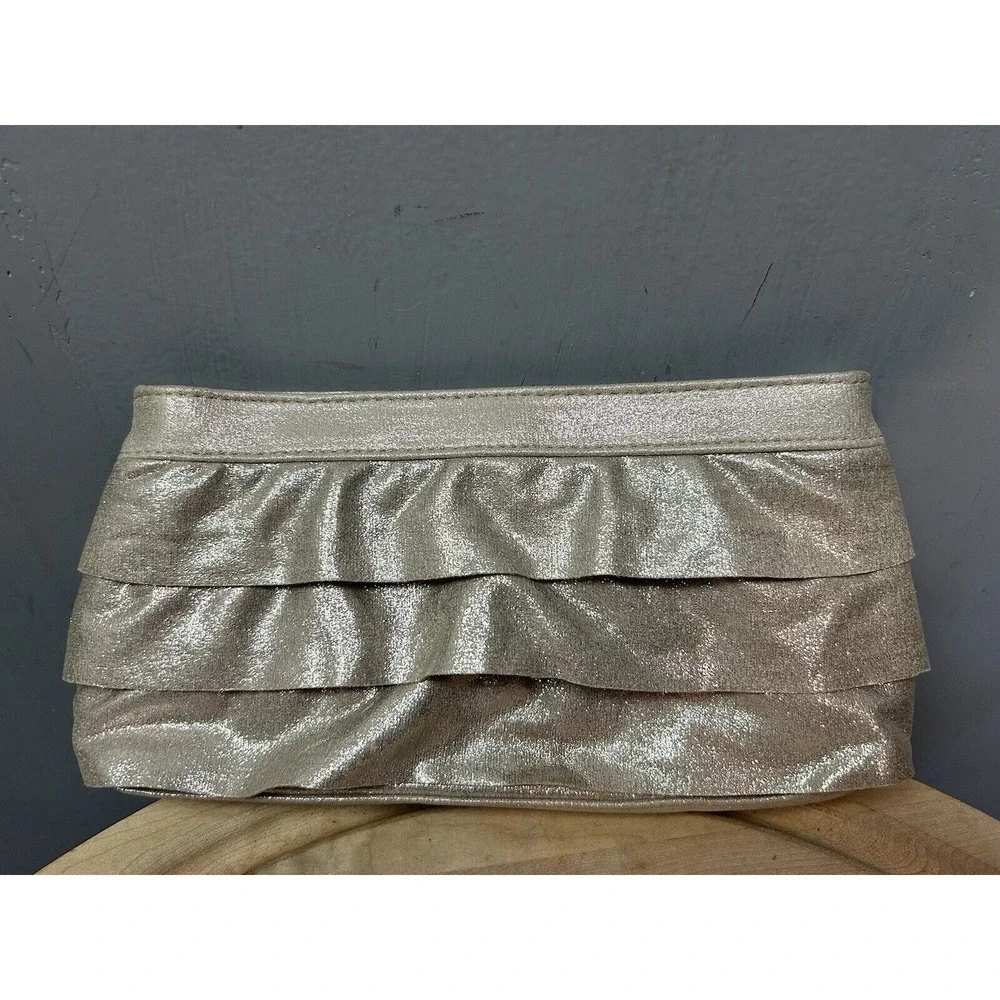 Victoria's Secret Clutch Bag Womens OS Gold Metallic Ruffle Evening Glam 2978